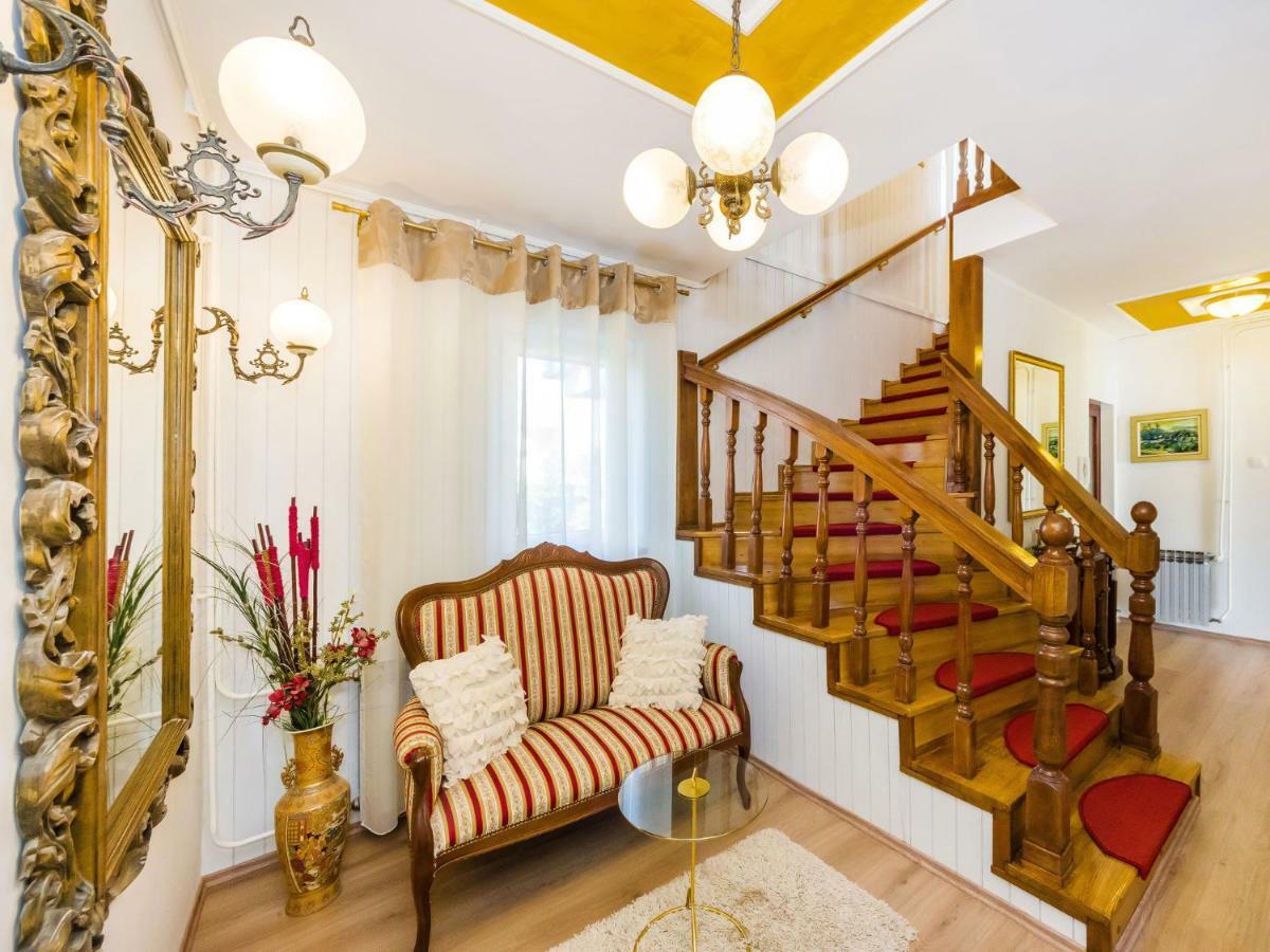 Navis Luxury Villa Vodice Exterior photo