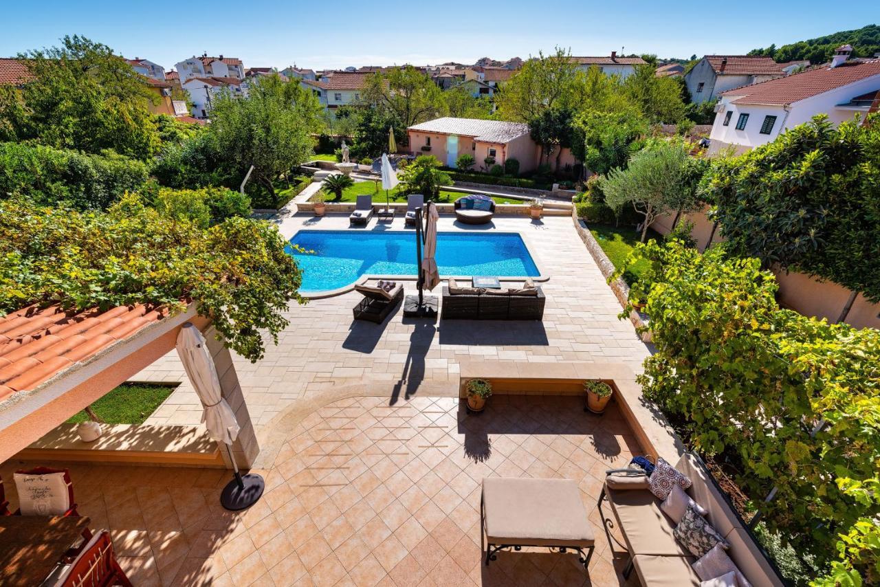 Navis Luxury Villa Vodice Exterior photo